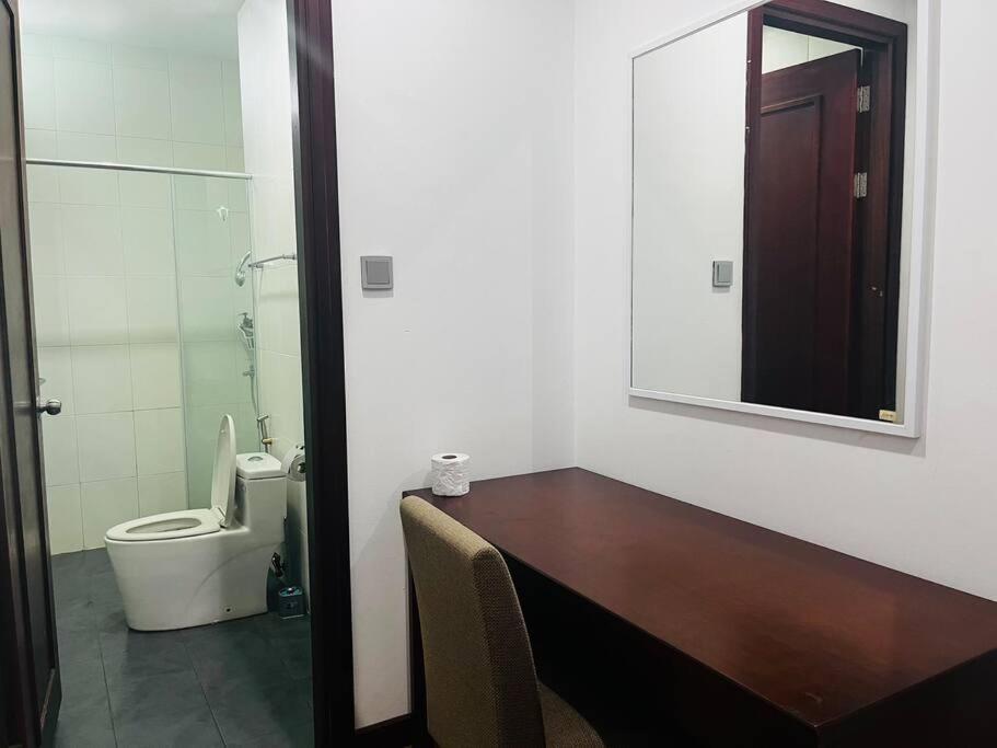 Bay Resort Condominium 3-Bedrooms With Swimming Pool Near The Seaside Miri Luaran gambar